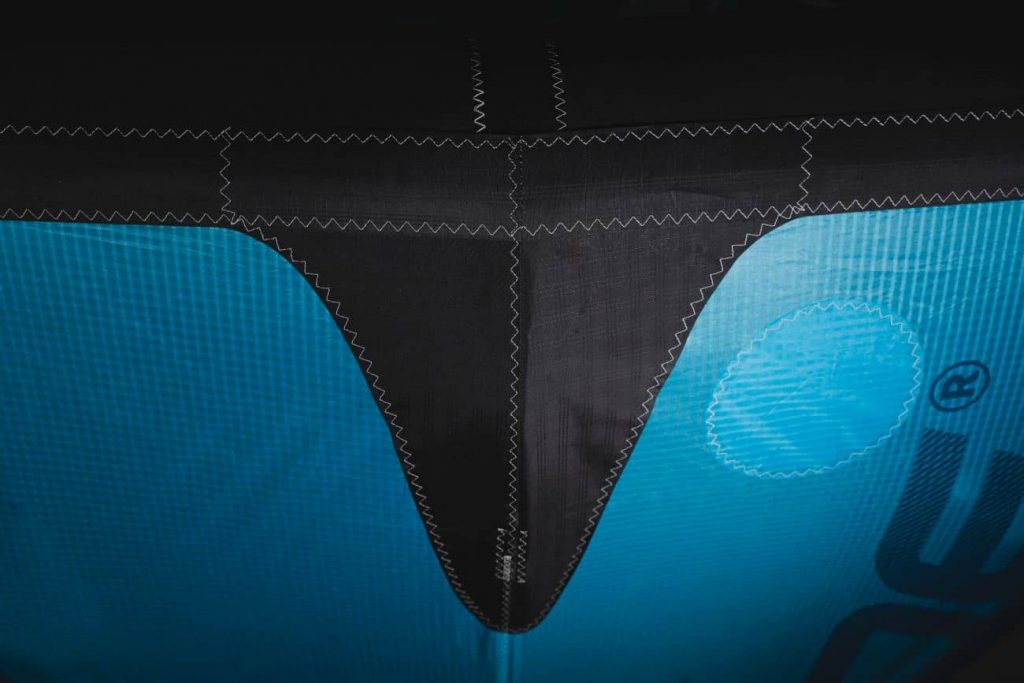 Cometa-kitesurf-Ozone-Enduro-V3-35